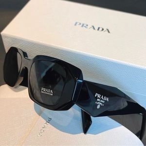 Prada Sunglasses Black